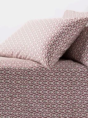 Threshold Red and White Geometric Print Sheet Set